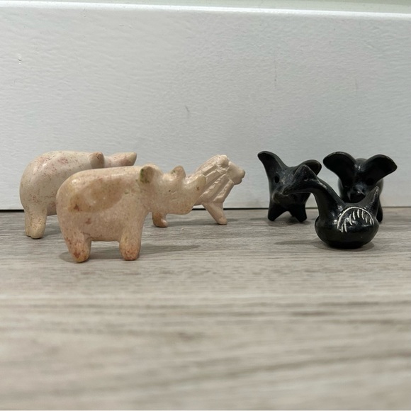 Vintage Mini Wooden Hand Carved Animals Set Of 6: 2 Pigs Lion Hippo Rhino Goose - Picture 2 of 10